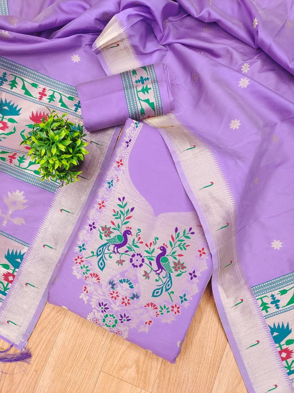 Maharashtra Royal Paithani Unstitched Suit Set - Image 6