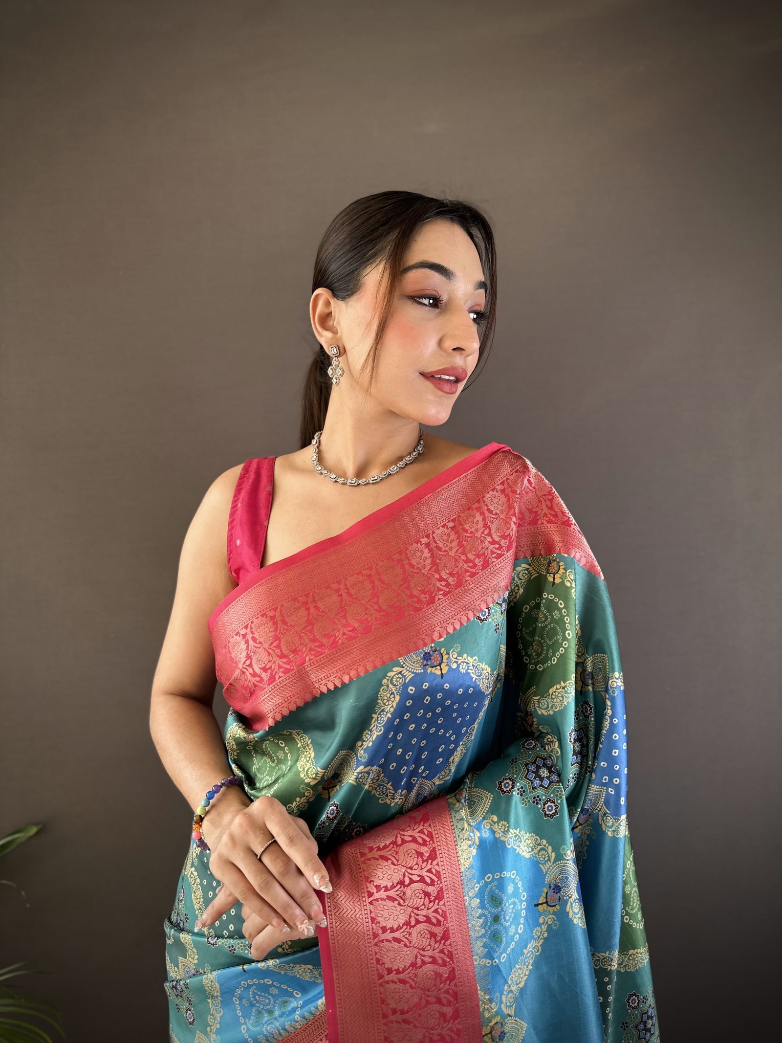 Digital Print Lichi Silk Saree - Image 5