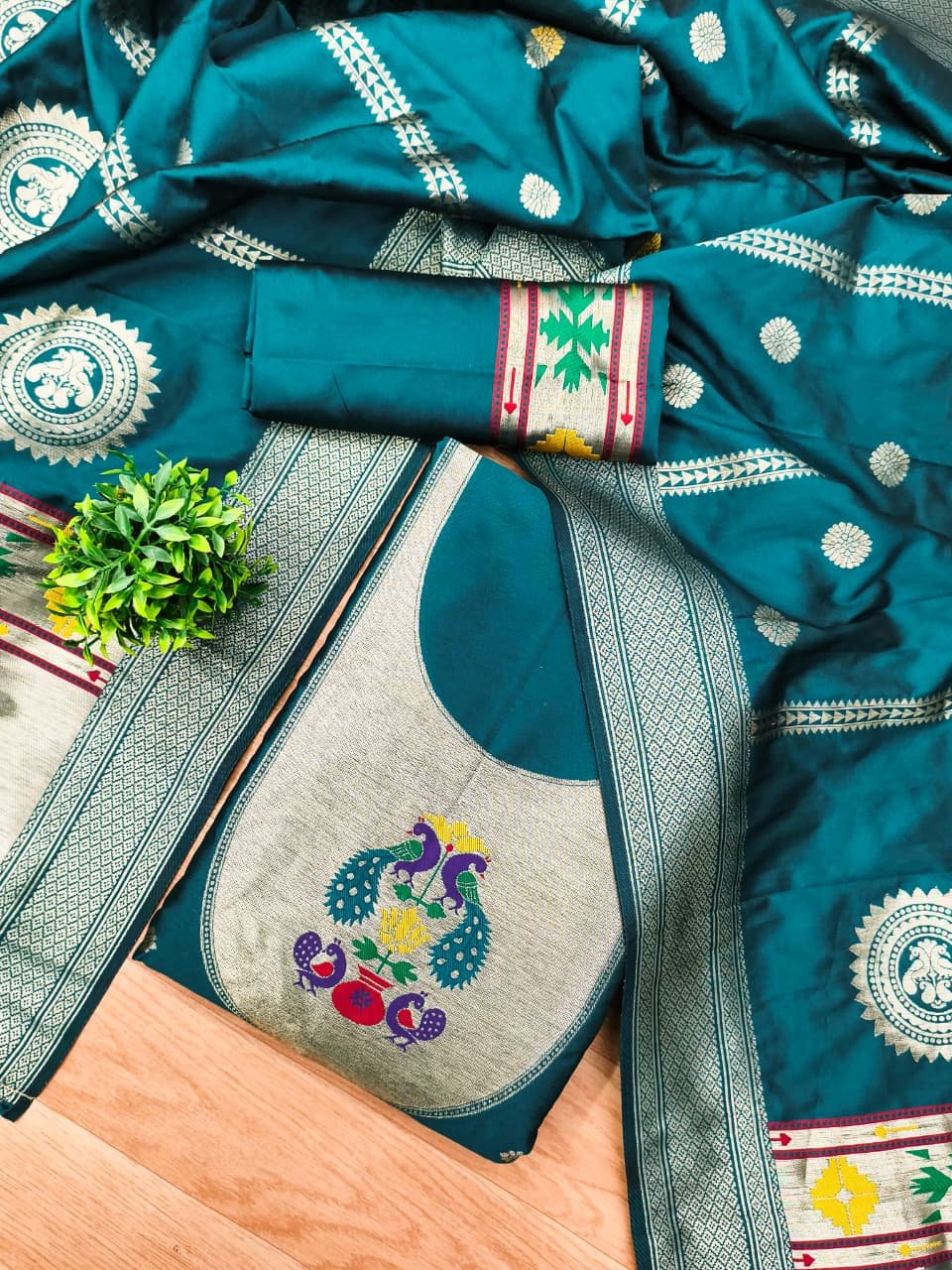 Royal Paithani Unstitched Dress Material Set - Image 16
