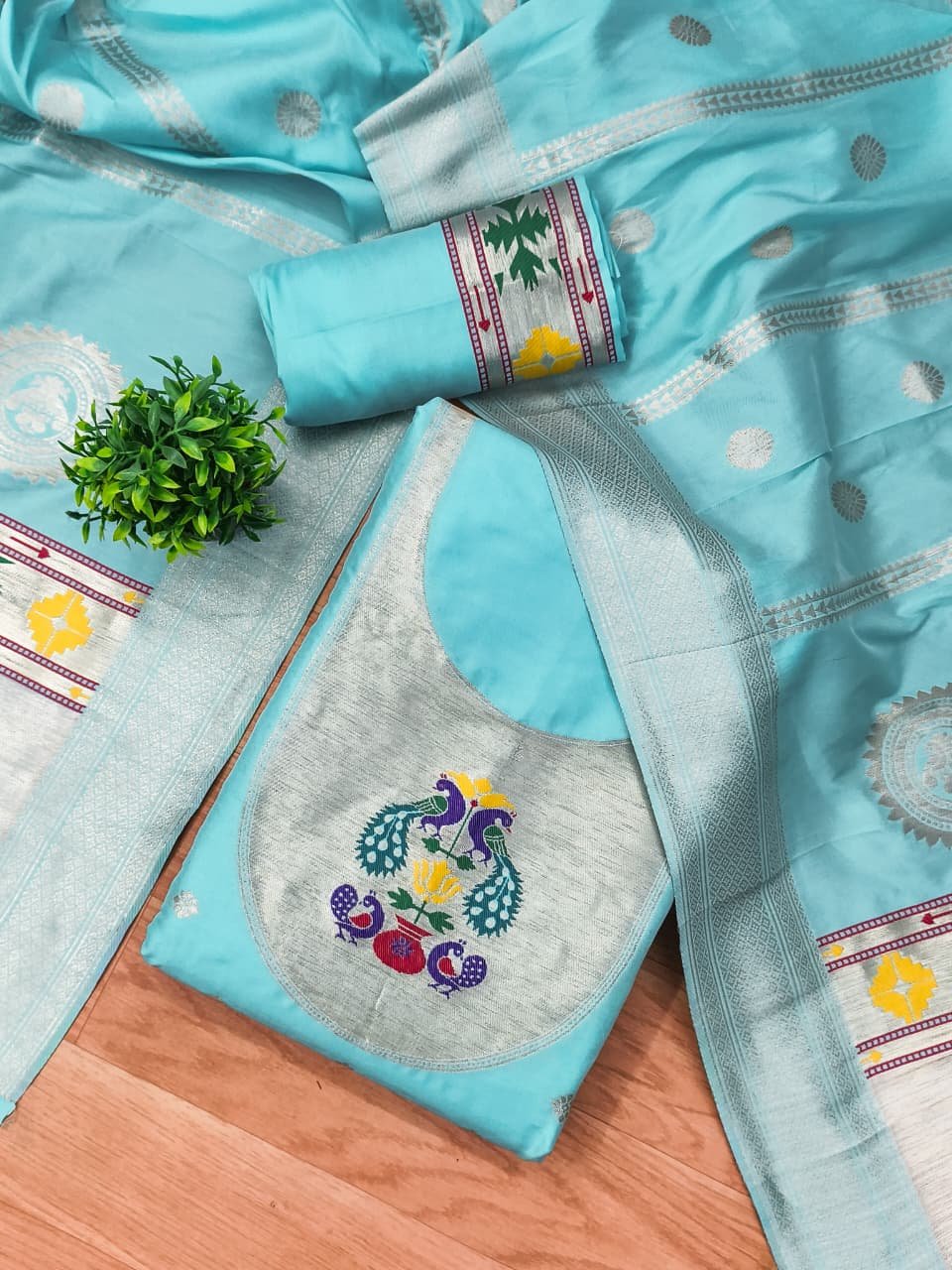 Royal Paithani Unstitched Dress Material Set - Image 15