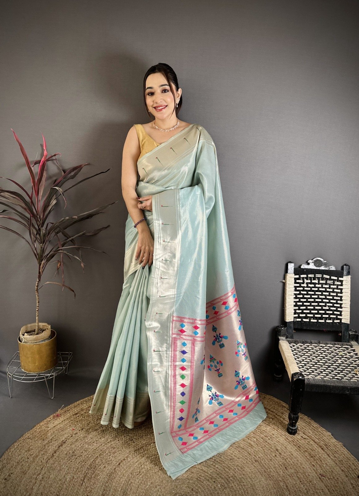 Premium Kanchivaram Tissue Paithani Saree - Image 5