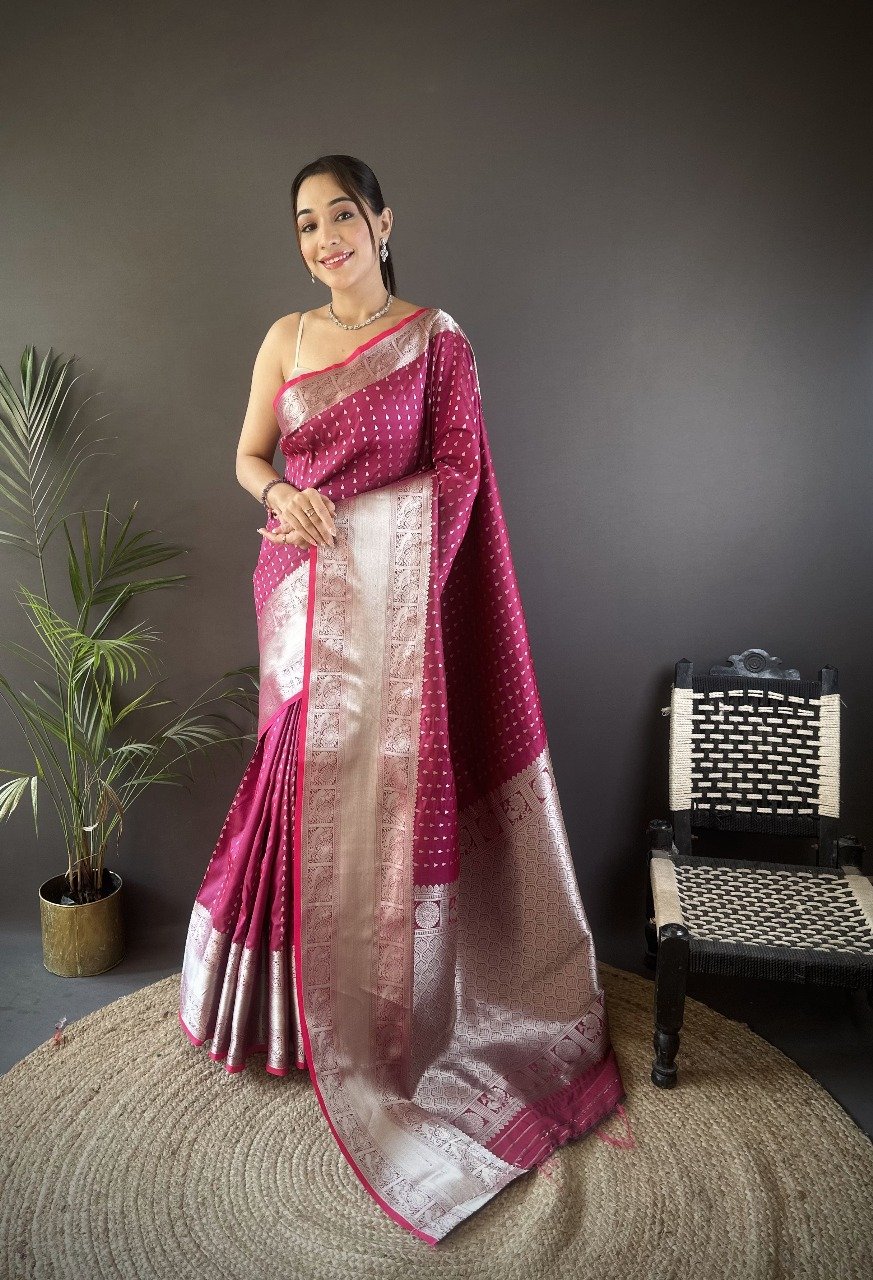 Premium Banarasi Silver Zari Silk Saree - Image 6