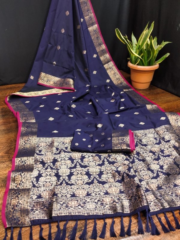 Premium Antique Weaving Kanjeevaram Saree