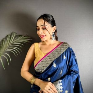 Kasturi Banarasi Lichi Silk Saree - Image 2